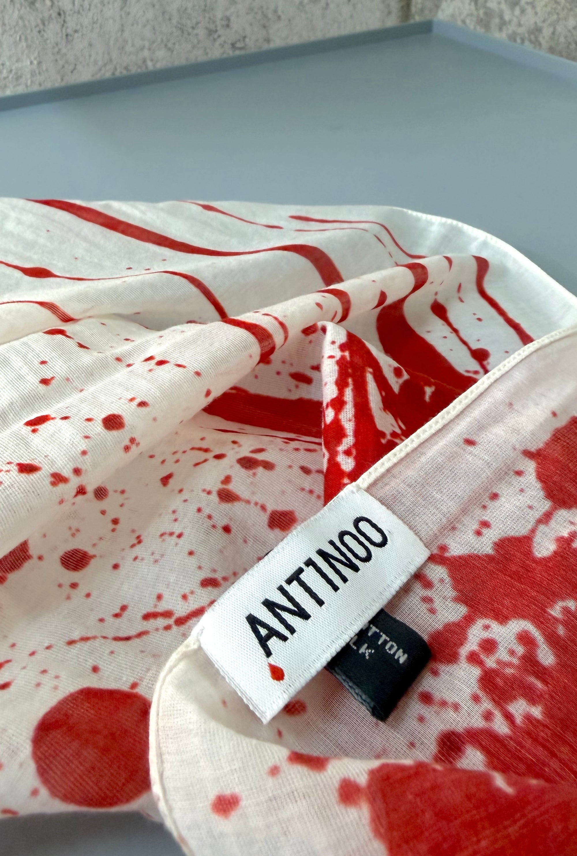 MARTYR